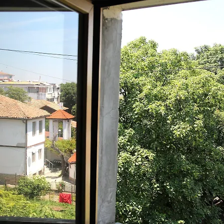 Apartment Lover's Nest Next To The Varna